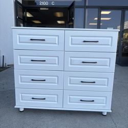 Brand New White 8 Drawer Bedroom Dresser 