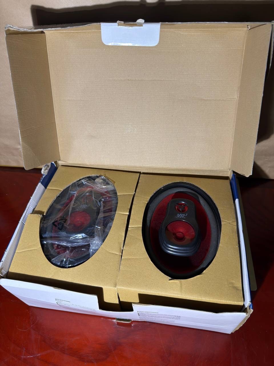 VR3.  6" x 9" 3-Way Speakers, RS900 