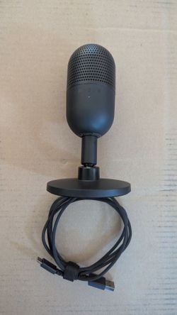 Razor Siren V3 mini microphone