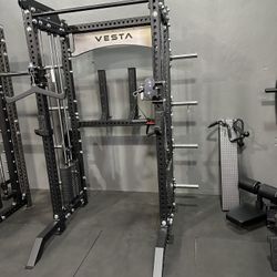 Vesta Fitness PRO SERIES Ultimate Half Rack Functional Trainer/Smith Machine