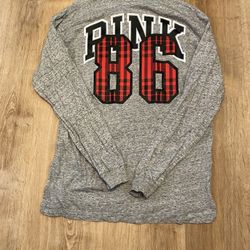 PINK Victoria’s Secret Long-sleeved shirt