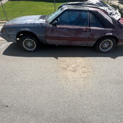 1985 Ford Mustang 