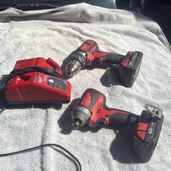 Milwaukee Combo Impct And Drill