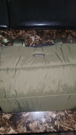Ellen tracy green puffer totebag