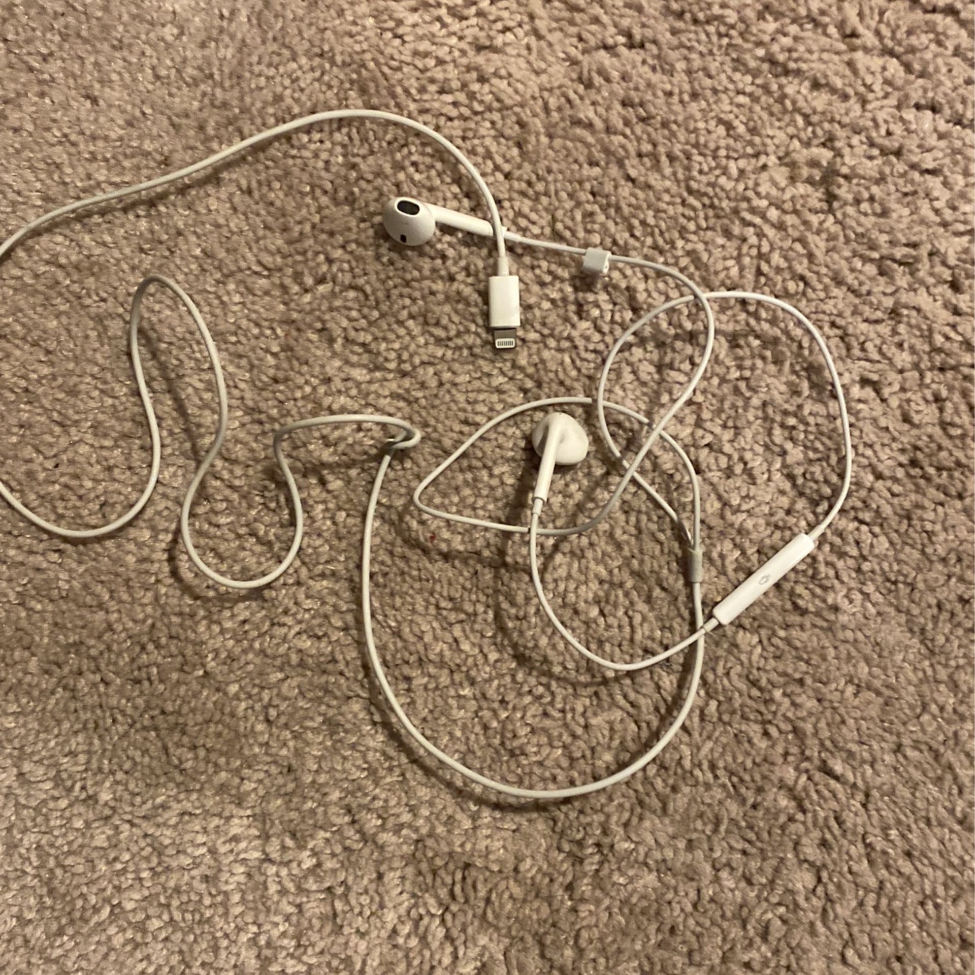 Apple Headphones