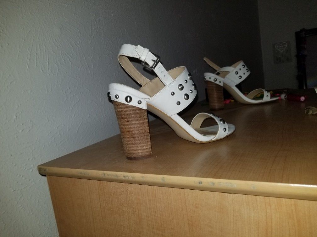 Guess Chunky Heels size 8