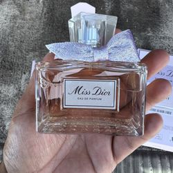 Miss Dior perfume 3.4oz