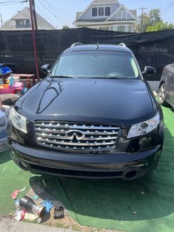 2004 Infiniti Fx35