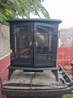 electric fireplace with lights