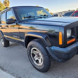 1999 Jeep Cherokee