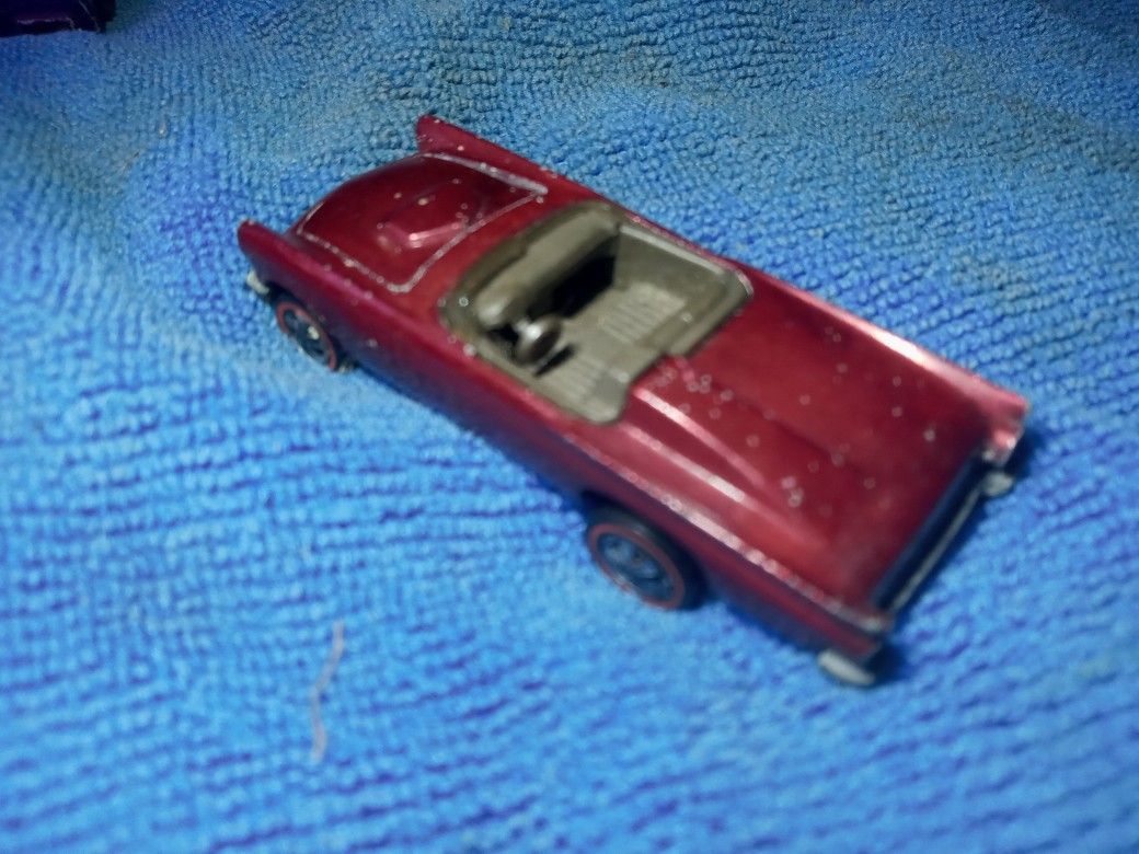 Classic 57 T Bird Redline Hot Wheels