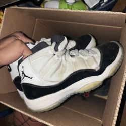 Jordan 11s Size 7