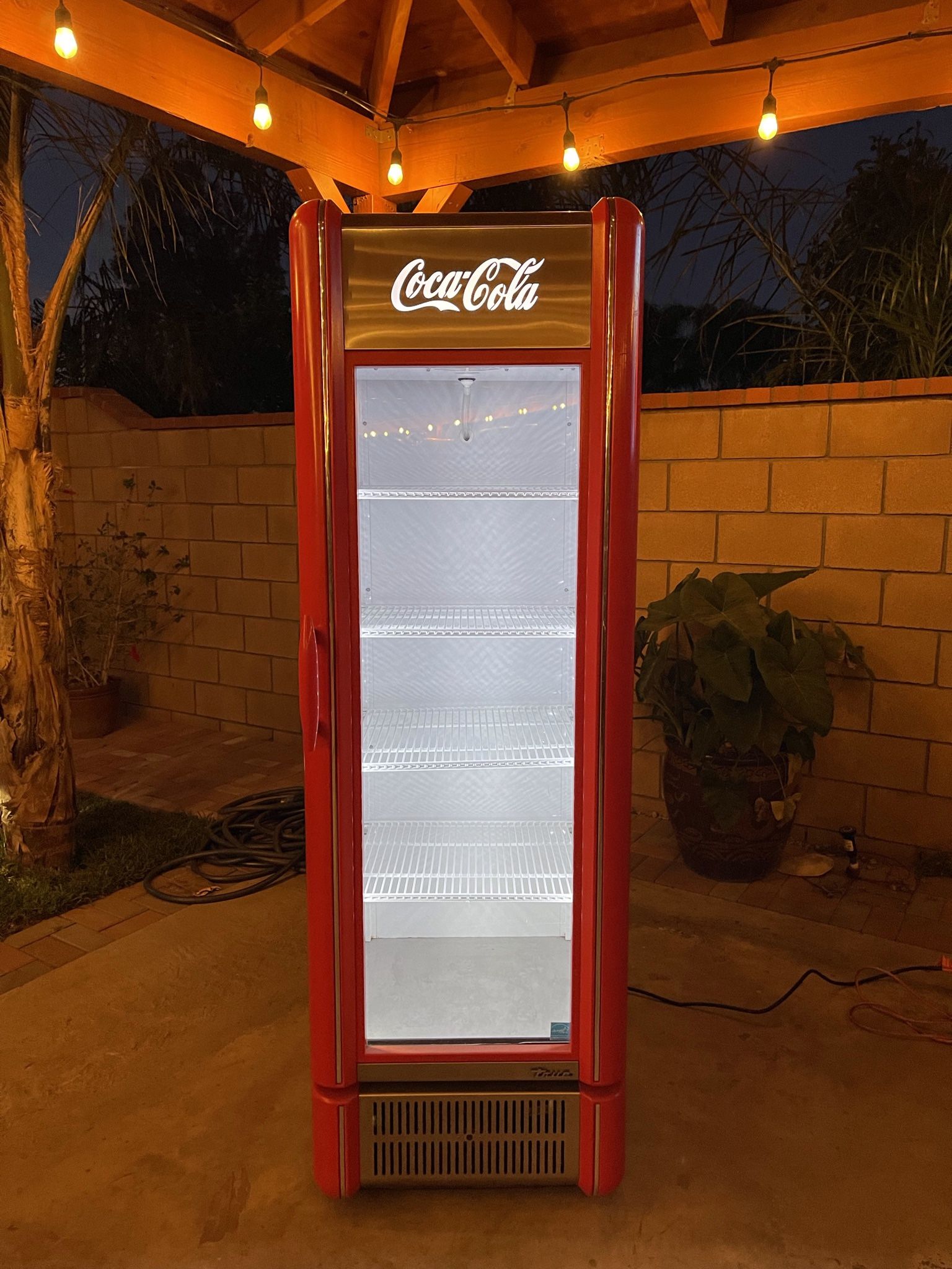 Coca Cola Fridge / Commercial Refrigerator