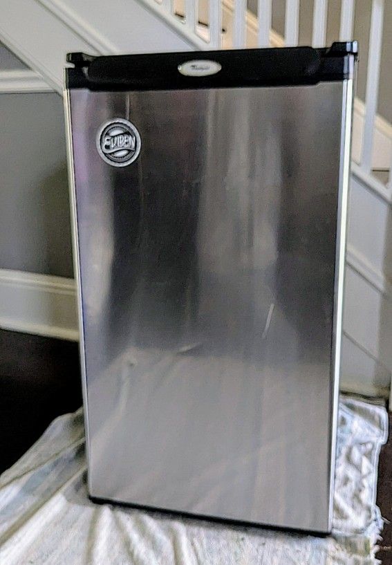 Whirlpool Mini Fridge Refrigerator