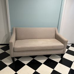 Love Seat 