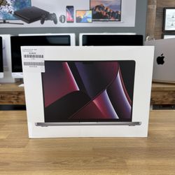 New Open Box 14 inch MacBook Pro M2 Max 12 Core*32GB RAM*1TB SSD 