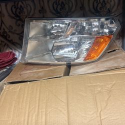 2017 To 2012 Dodge Ram Head Lights Origanal Oem 