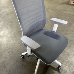 Brand New Chairs In The Box, Minimum Order Amount 10 Chairs!  No Single Chair Orders, All Chairs In Stock In Seattle