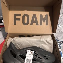 Adidas Yeezy Foam RNR 