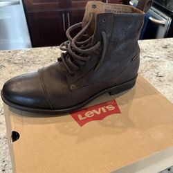 Levi’s Leather Boots Size 11.5
