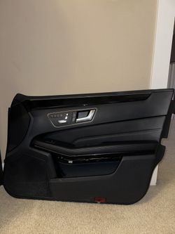 Mercedes W212 E Class Passenger Front Door Panel
