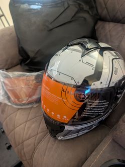 Full-Face Motorcycle Helmet White and Black Large