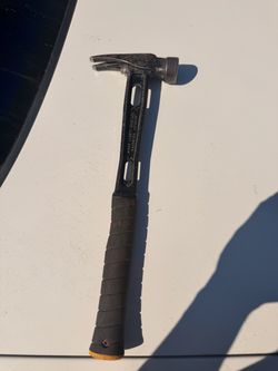 Martinez hammer