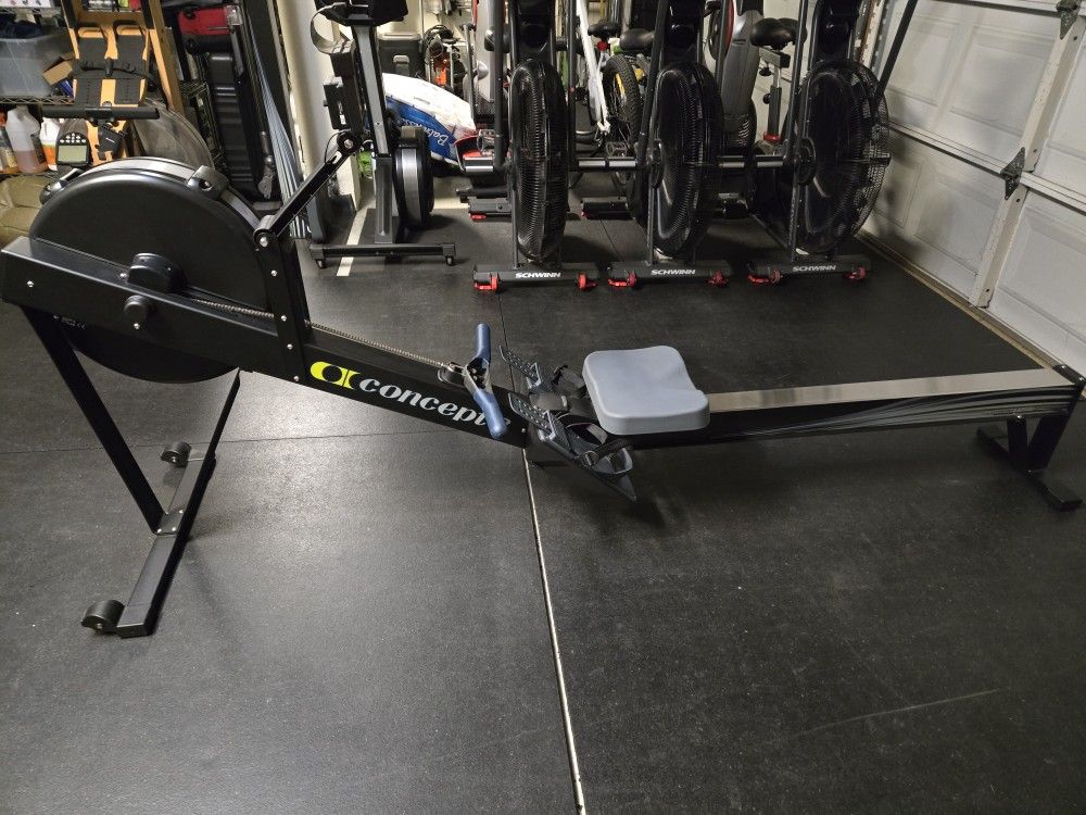 Concept 2 Model D Rowing Machine PM5 Monitor