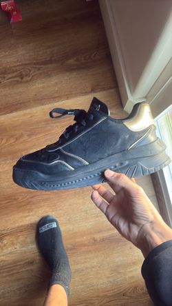 Versace shoes size 10