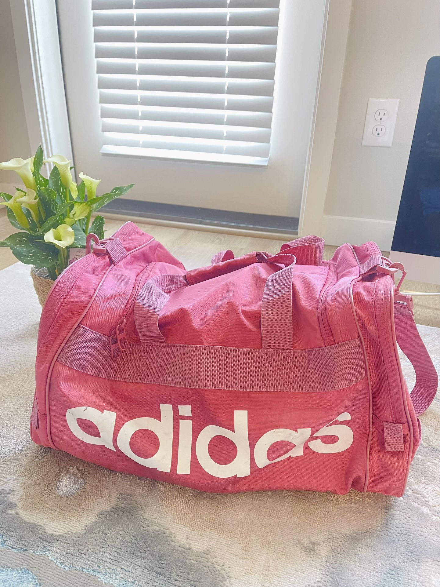 Adidas Originals Santiago Duffle Bag Pink 