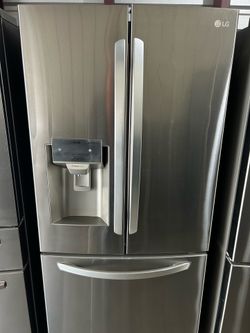 LG Refrigerator 33 inch