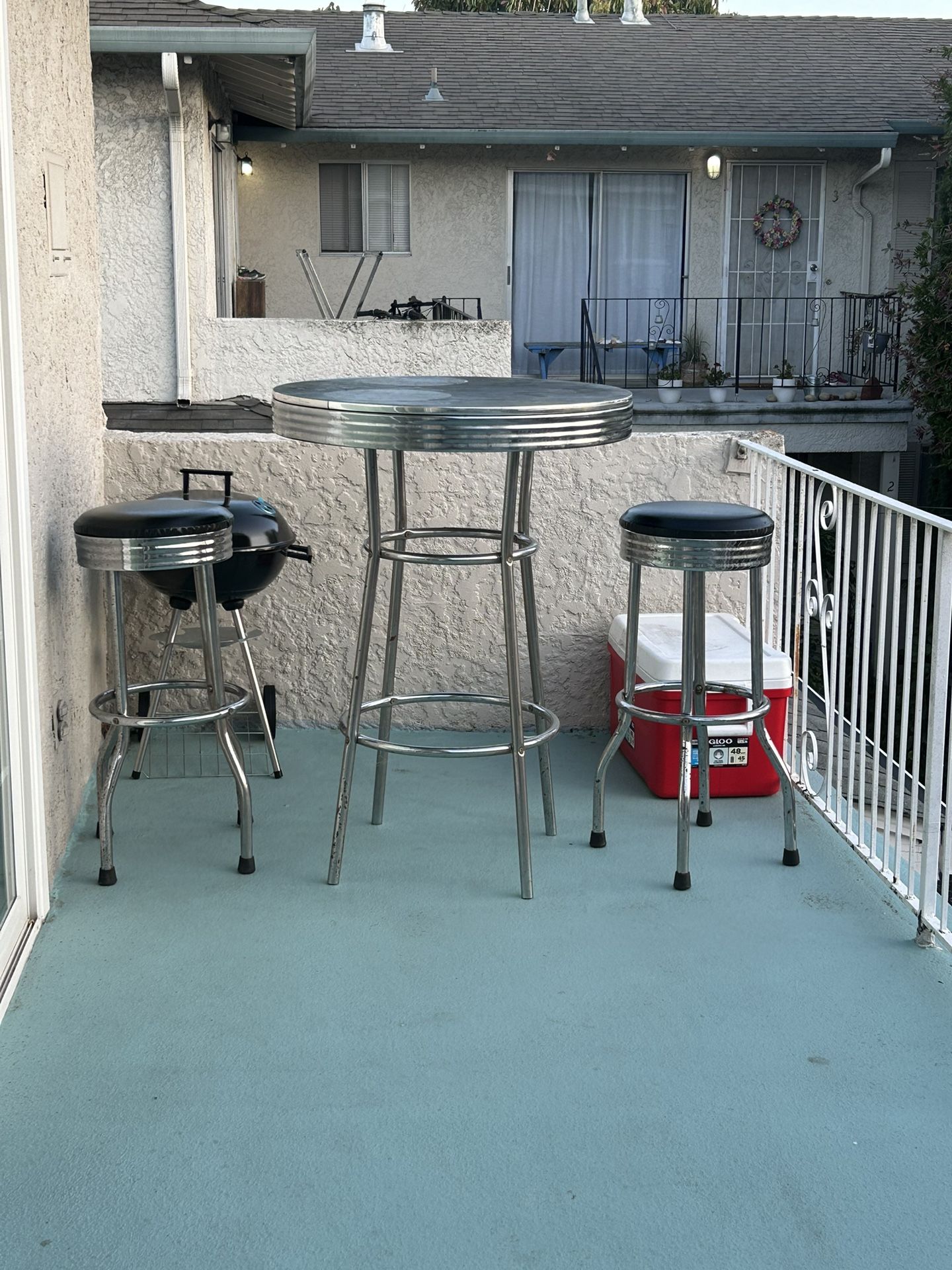 Bar Table With Stools