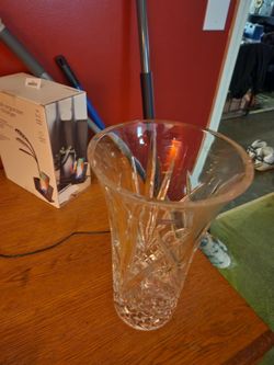 crystal vase,