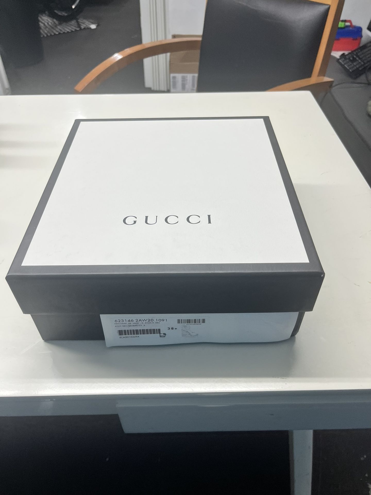 Women’s Gucci Shoes New In The Box!!!