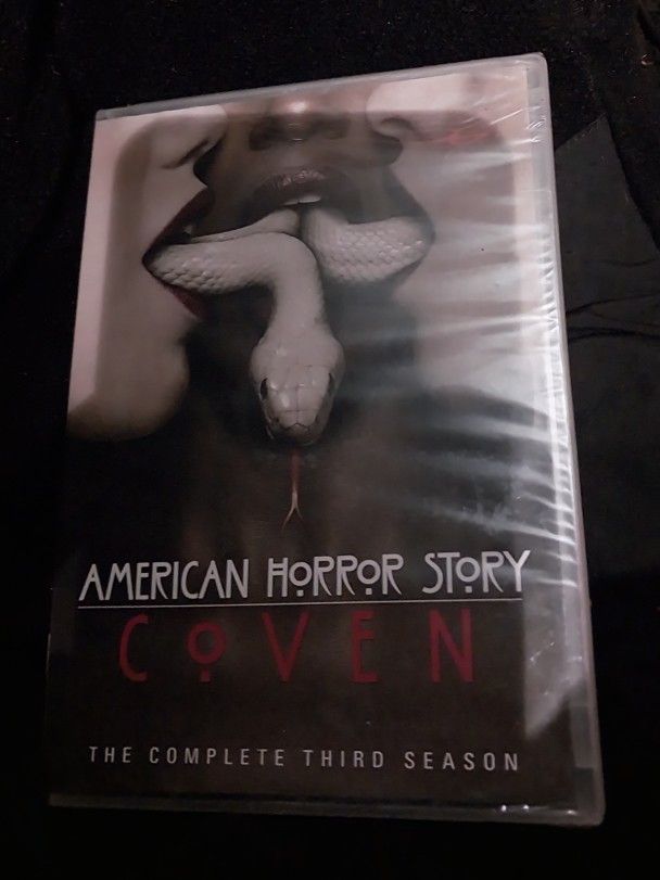 American Horror Story COVEN 4 DISC DVD