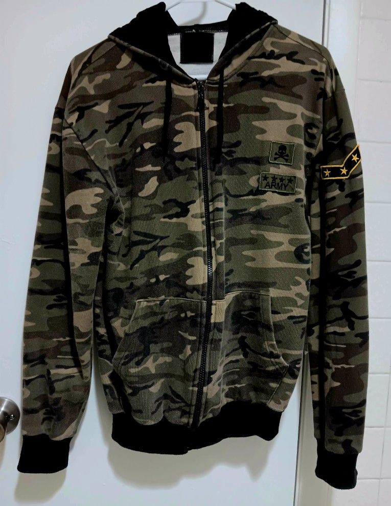 Camouflage Zippered Jacket