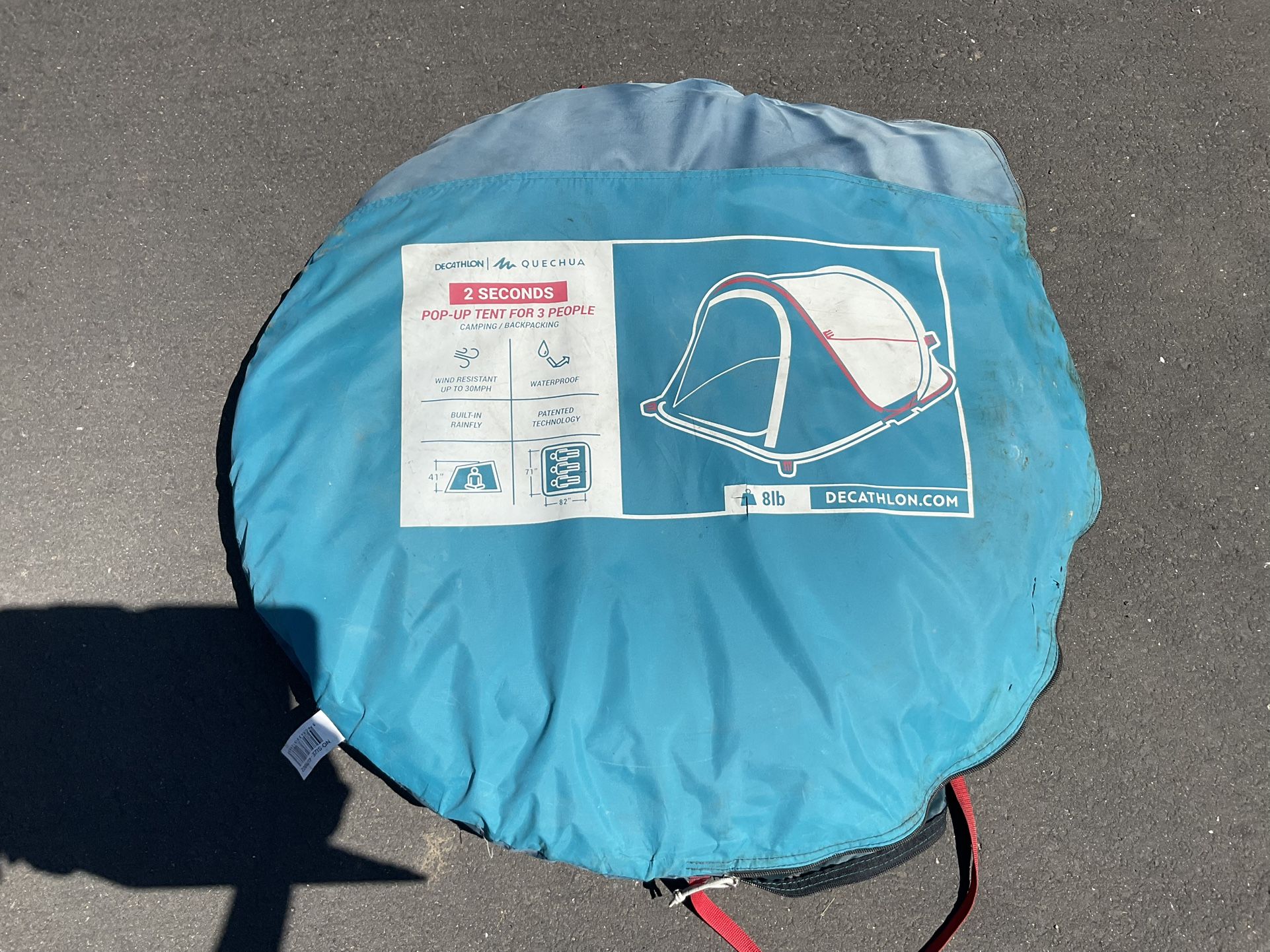 Popping and beach tent in very good condition