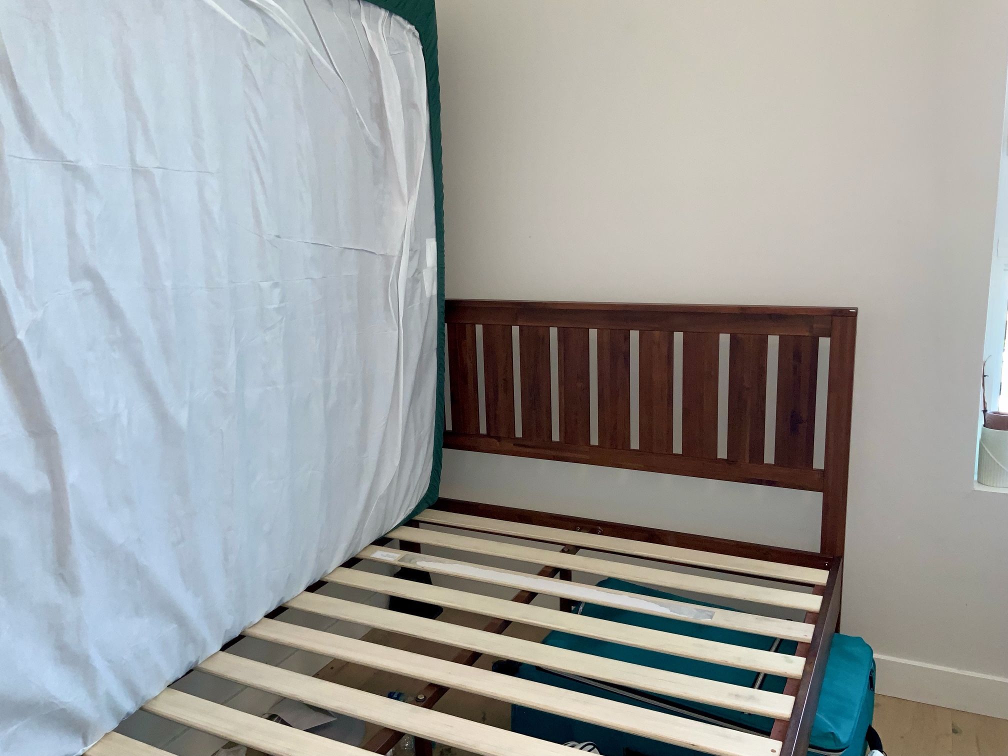 Queen bed frame and Ikea mattress