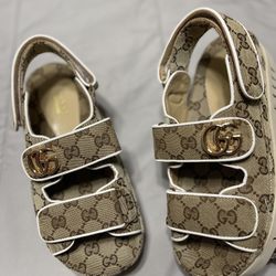 Gucci GG Womens Sandals Size 7 US = Size 37 EU Brand New With Box & Dust Bag