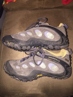 Merrell hiking shoes women’s Goretex shoes