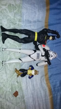 Figurines