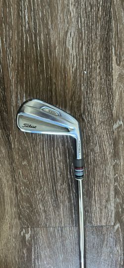 Titleist T100s 4 iron