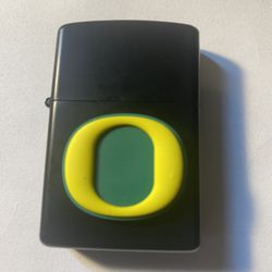 Oregon ducks, fliptop lighter new without fuel