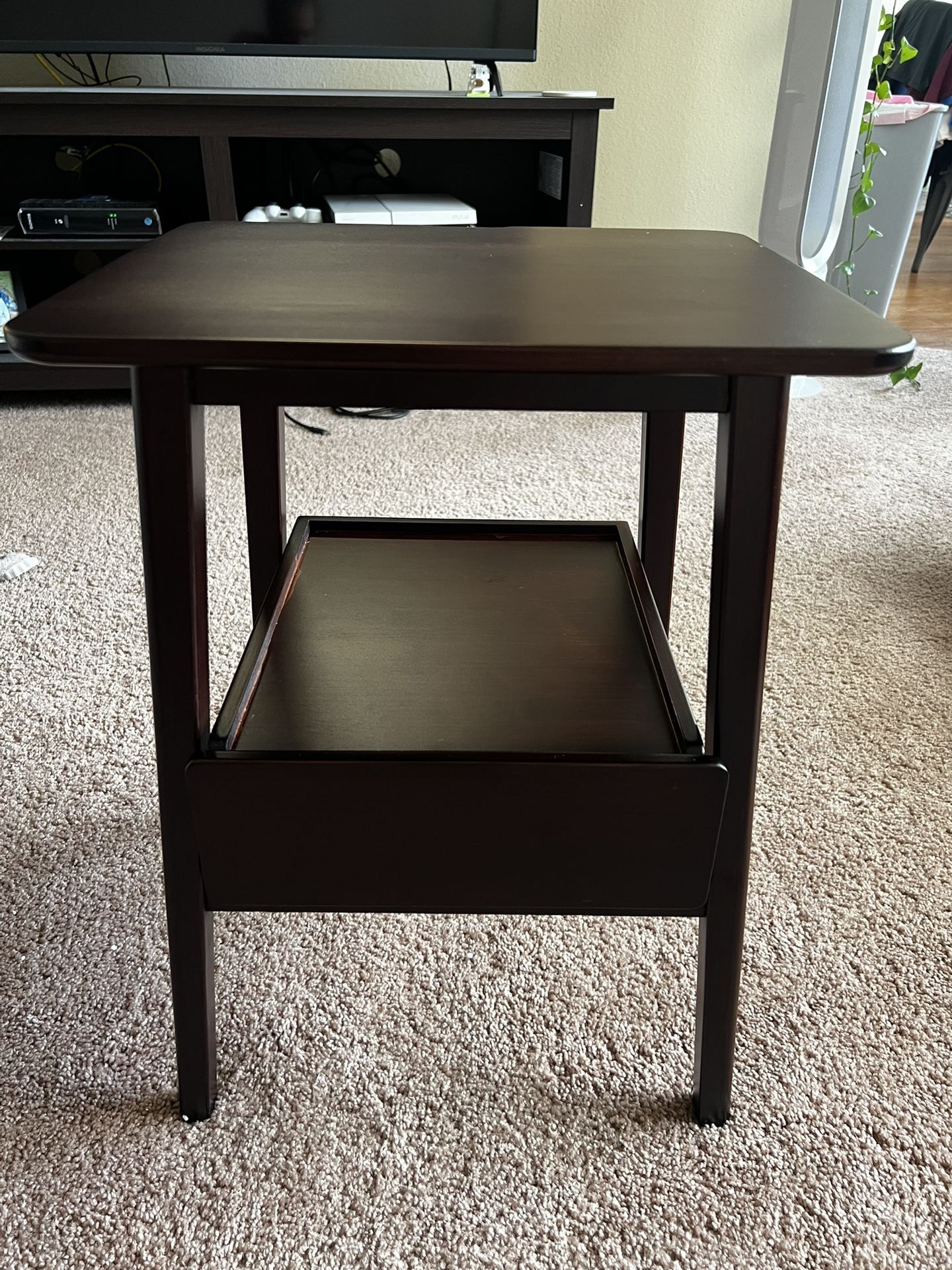 Side Table/ Nightstand