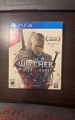 The Witcher III: Wild Hunt (PS4 - Pre-Owned)