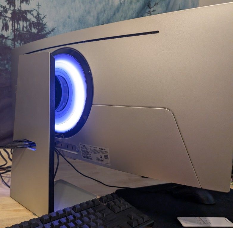 OLED Samsung Ultra wide Monitor