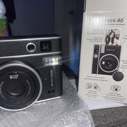 Brand New Fujifilm Instant Camera 