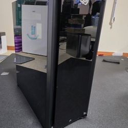 Corsair iCUE 7000X RGB Full-Tower ATX Case — Pristine Condition — Includes Original RGB Fans