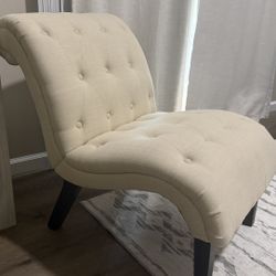 Glam chair 