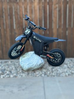 37MpH 🔥 Tuttio SE Black – Premium Carbon Edition